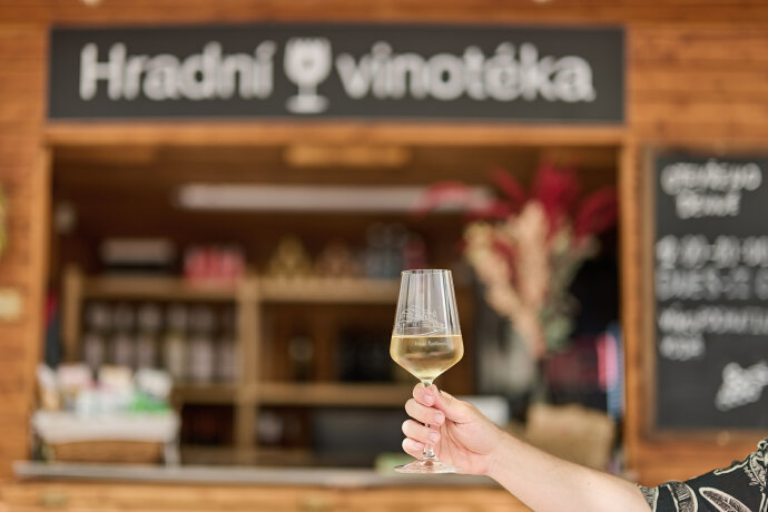 Hradní vinotéka